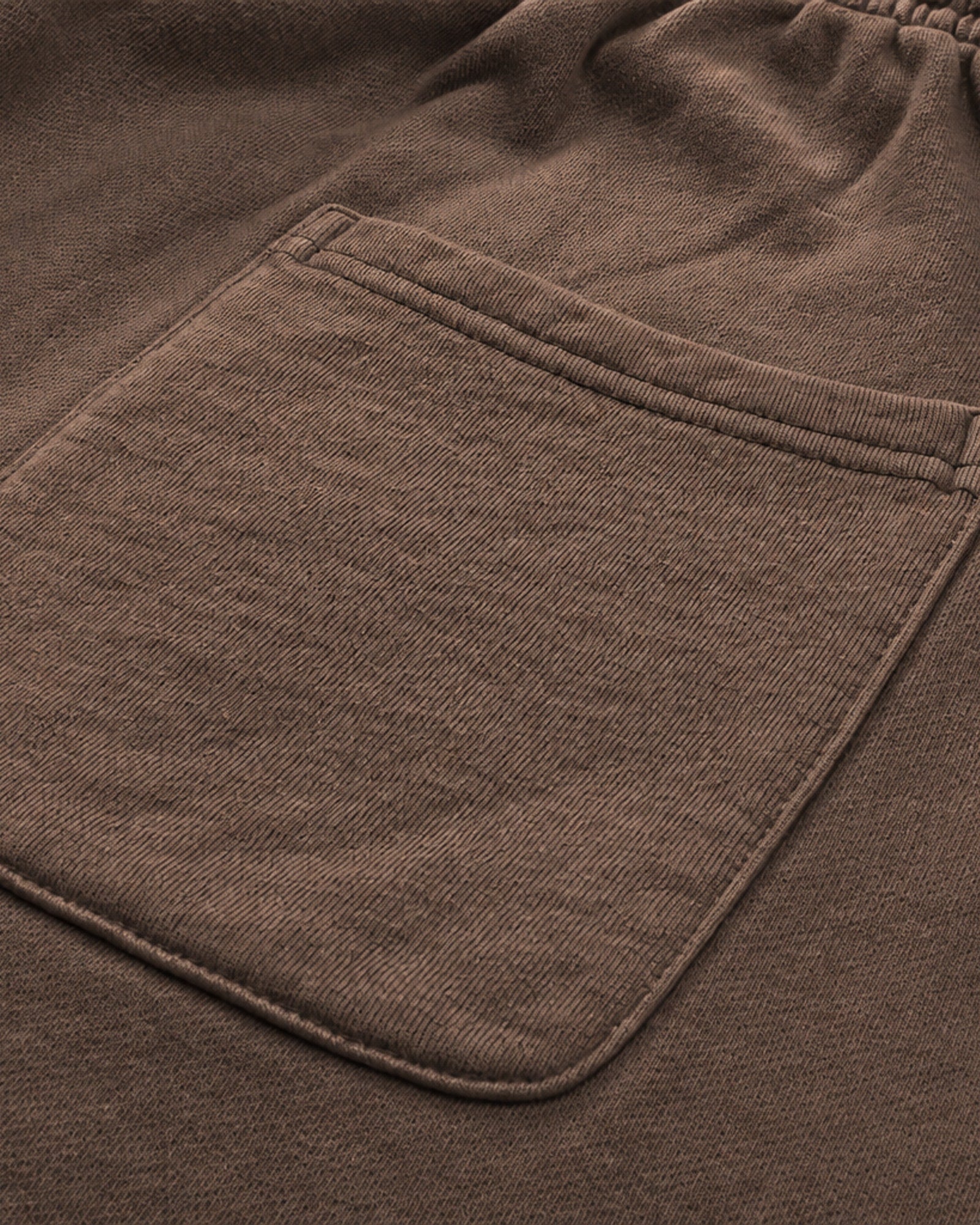 Essential Relaxed Short in Coffee, fabric and construction detail