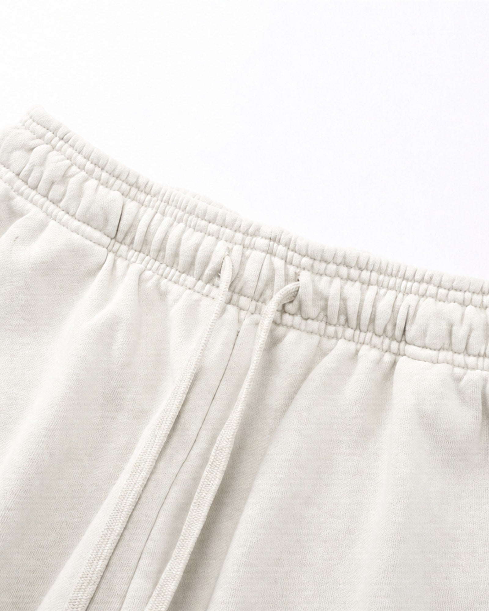 Essential Relaxed Short in Off-White, fabric and construction detail