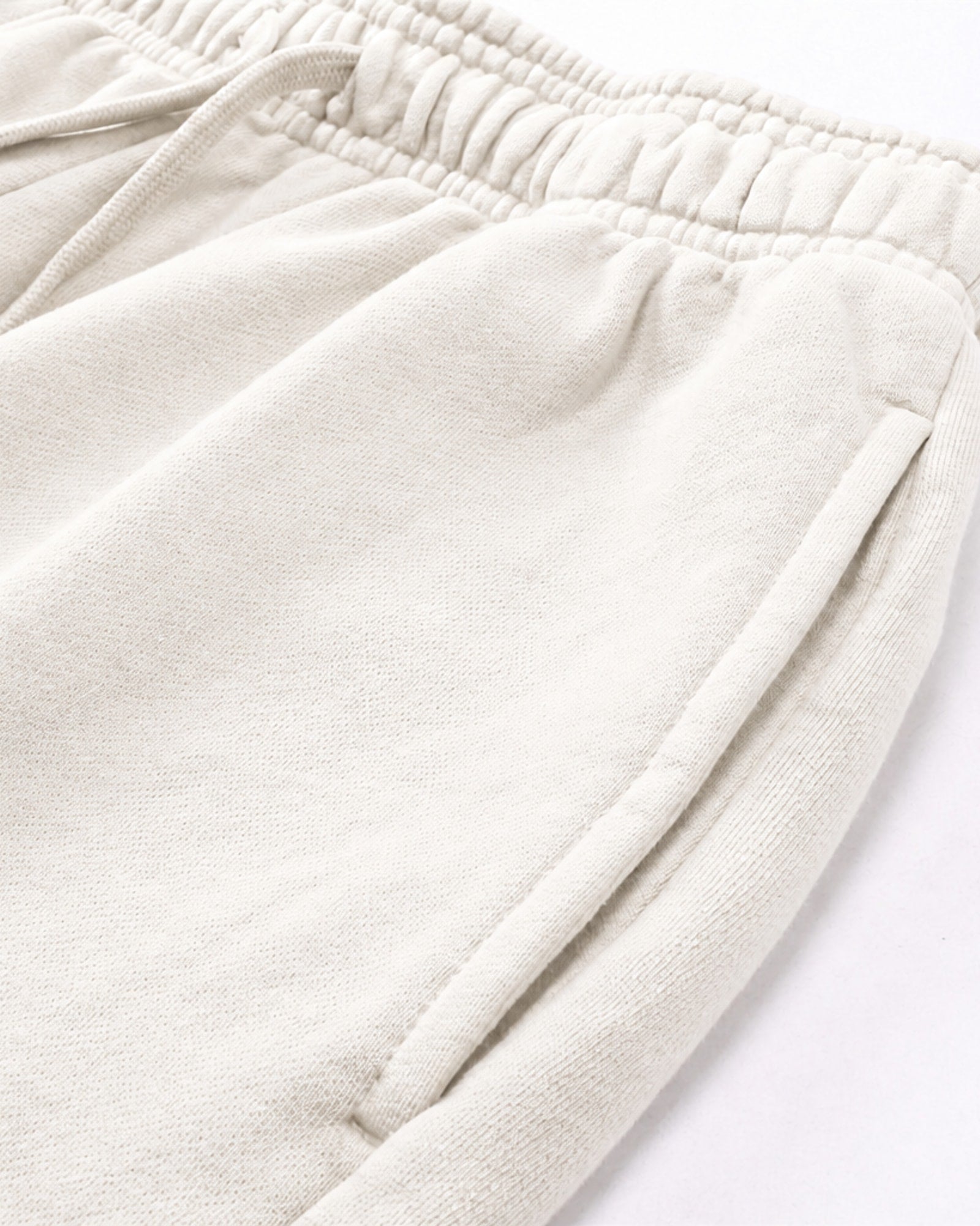 Essential Relaxed Short in Off-White, fabric and construction detail