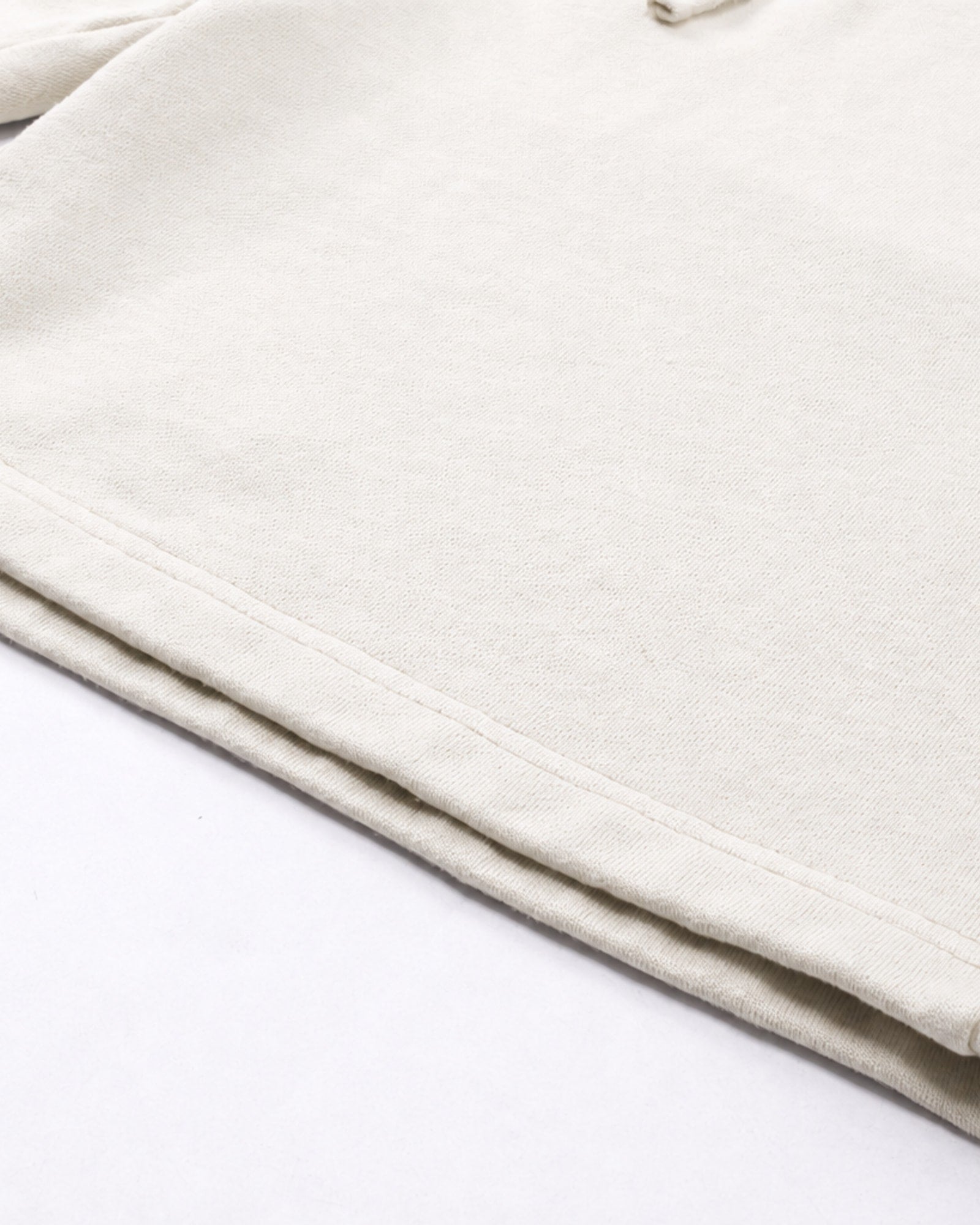 Essential Relaxed Short in Off-White, fabric and construction detail