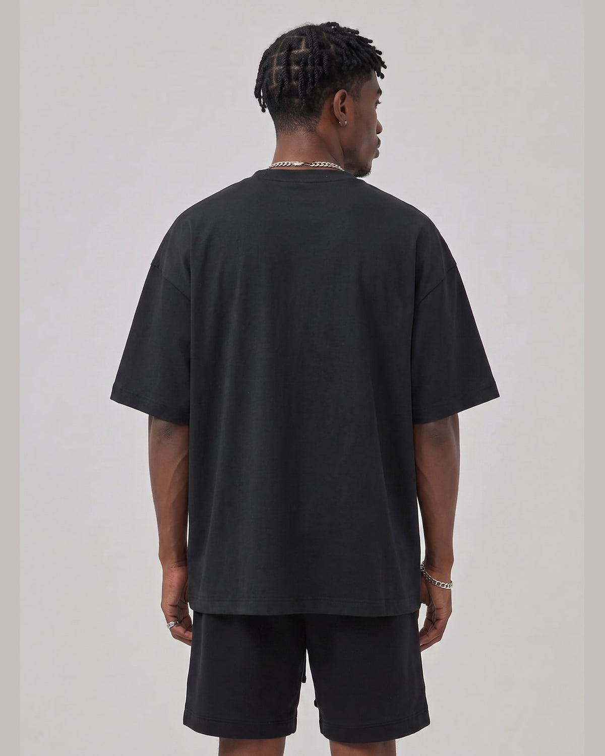 Reinforced ribbed collar