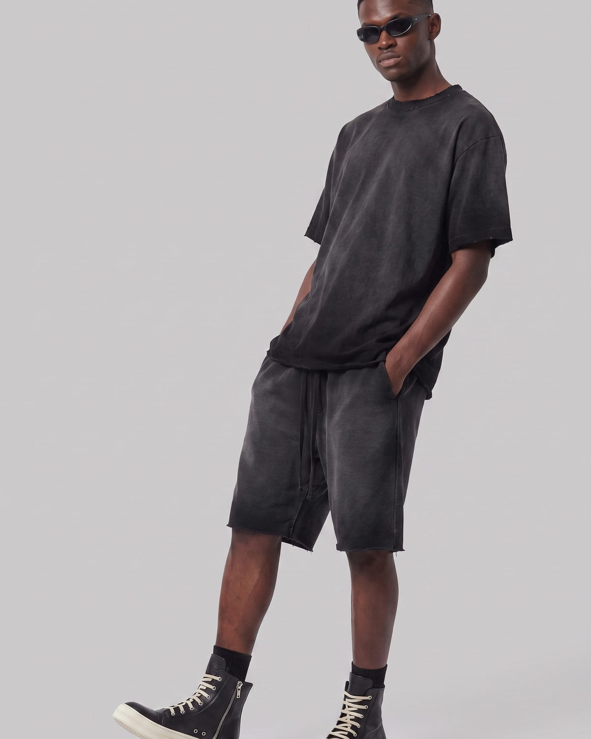 Washed Oversized Set in Black, fabric and construction detail